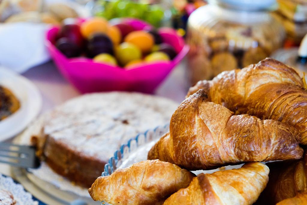 Sweet Life Bed & Breakfast Пескиера дел Гарда Екстериор снимка