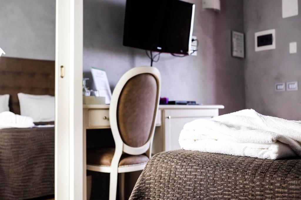 Sweet Life Bed & Breakfast Пескиера дел Гарда Екстериор снимка